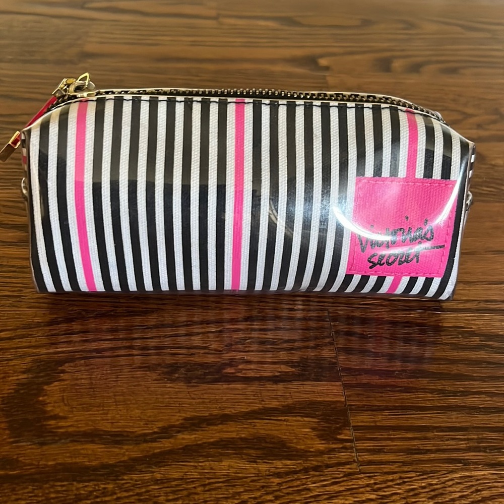 Victoria’s Secret make up pouch